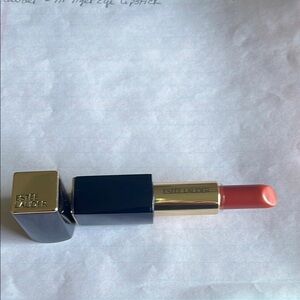 Estee Lauder Pure Color Envy Matte Lipstick/Rouge #333 Persuasive. Full size.
